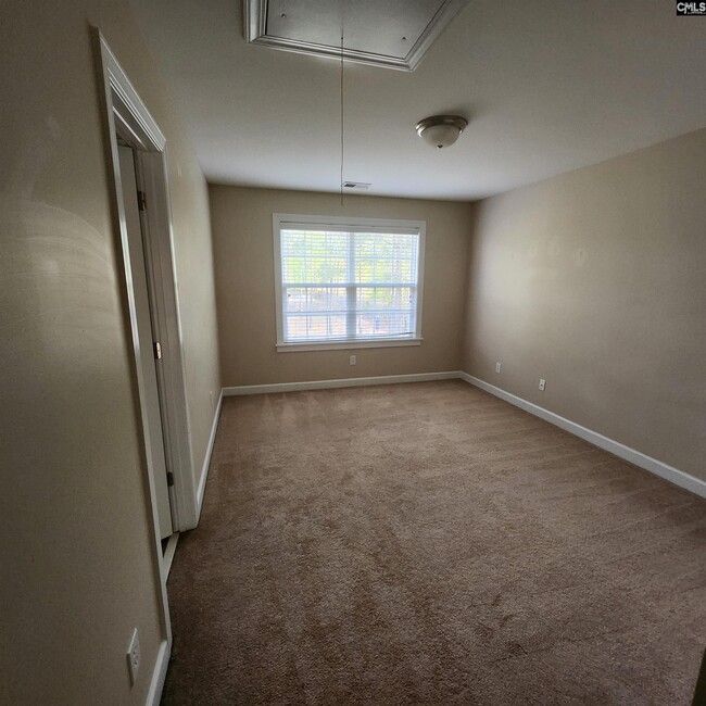 Building Photo - 118 Coopers Pond Dr