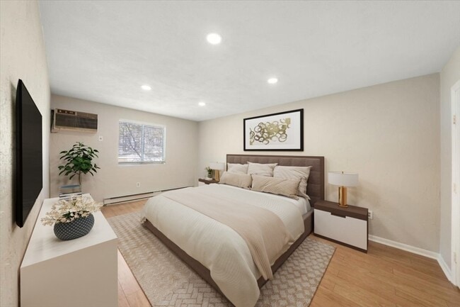 Building Photo - 176 Swanson Rd