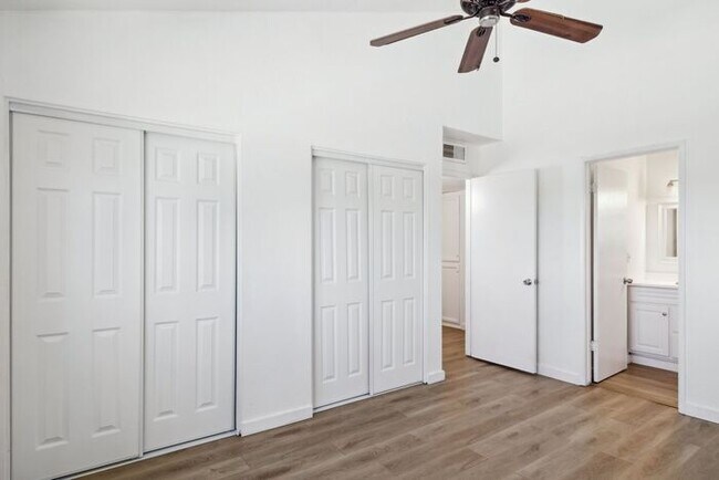 Building Photo - 520 N Stapley Dr