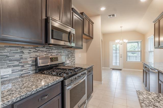 Building Photo - 9820 Diamondback Ln
