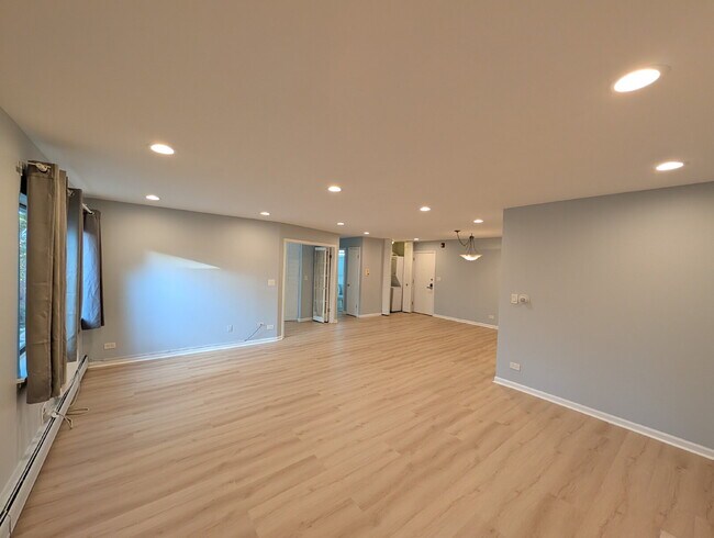 Building Photo - Beautiful 2BR/2BA Condo –  Swimming Pool, Fireplace, In-Unit Laundry, Parking + Storage