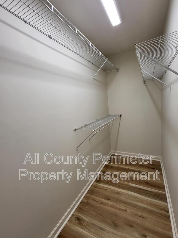 Building Photo - 52 Burns View Ct