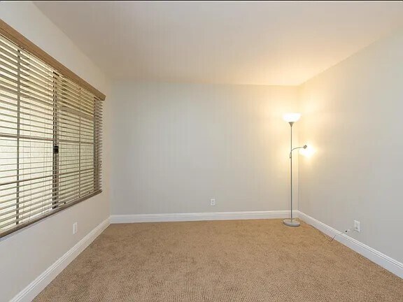 Building Photo - 3605 Grove St