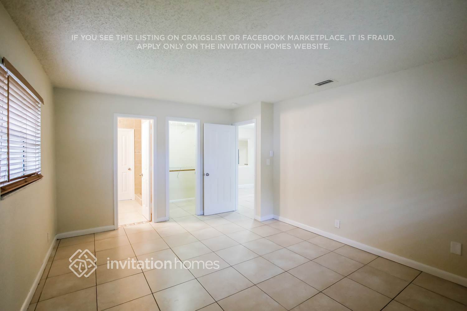 Building Photo - 11171 NW 36th St