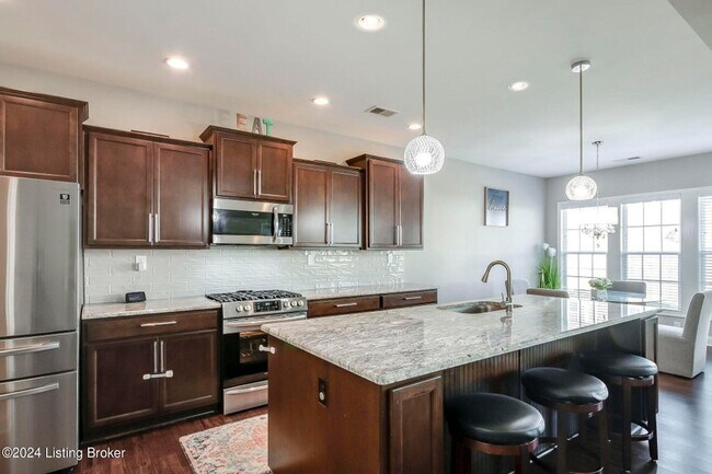 Building Photo - East Jefferson County Home For Rent