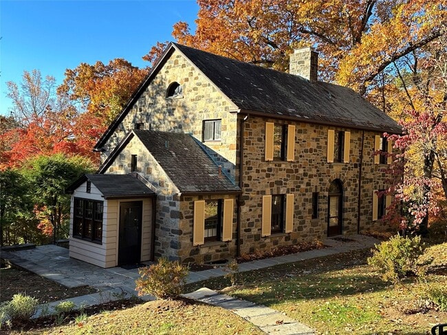 Building Photo - 34123 Furnace Dock Rd