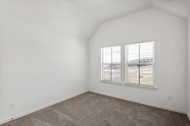 Building Photo - 1425 Cole Ests Dr