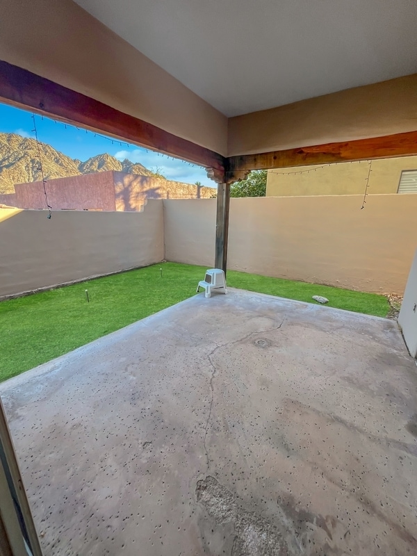 Building Photo - 54670 Avenida Alvarado