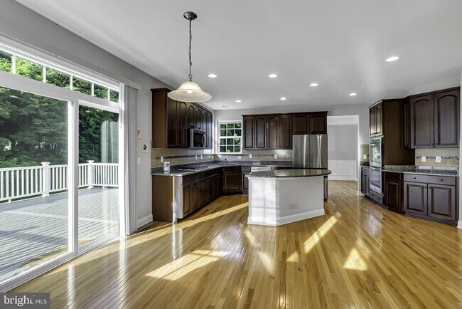 Building Photo - 40560 Aldie Springs Dr