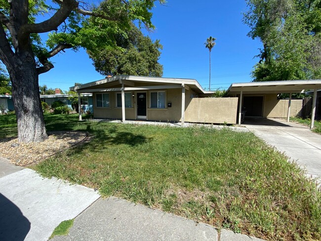 Building Photo - Affordable Home In Lincoln School District