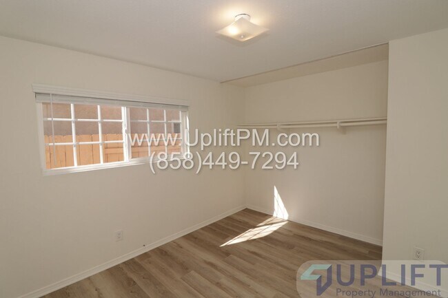 Building Photo - 4 Bedroom 2 Bath Home in the Heart of Mira Mesa. MOVE IN SPECIAL $300 OFF FIRST MONTH'S RENT