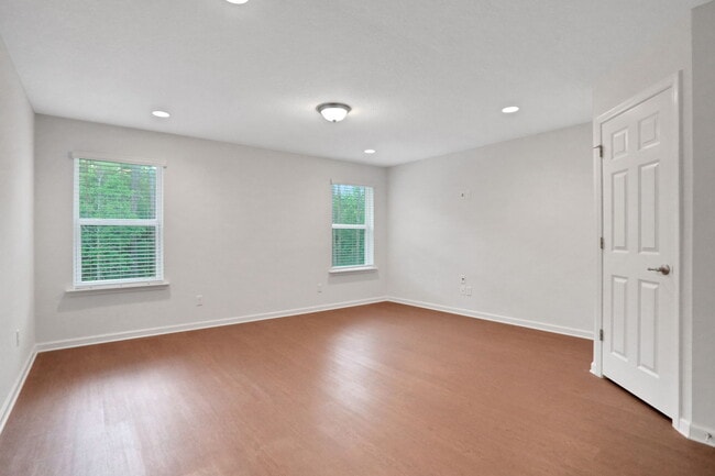 Building Photo - 944 Laurel Valley Dr