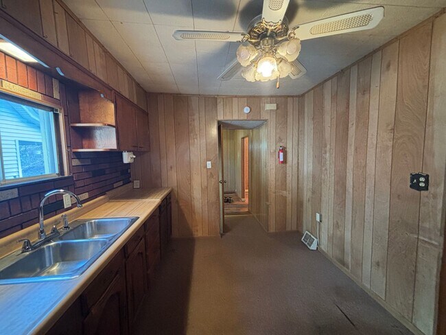 Building Photo - Spring Into Homeownership This May! Lease-to-Own Home Opportunity – This is NOT a Typical Rental!