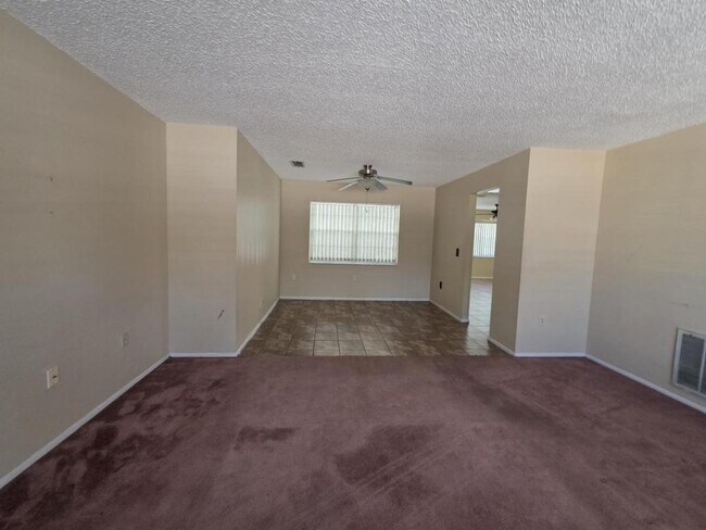 Building Photo - 2052 Deltona Blvd