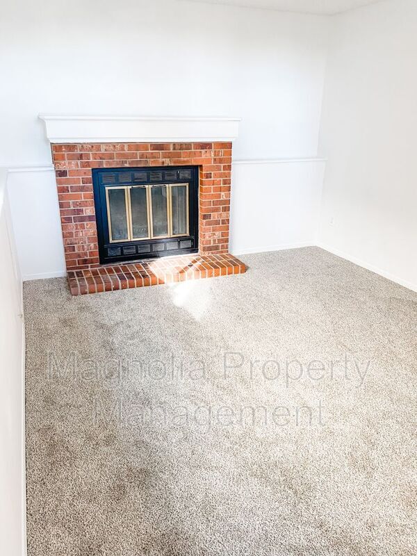 Building Photo - 4260 Ramblewood Dr