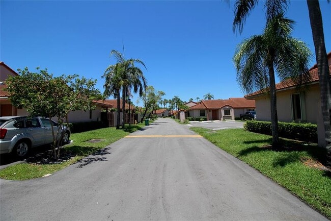 Building Photo - 17034 NW 66th Ct