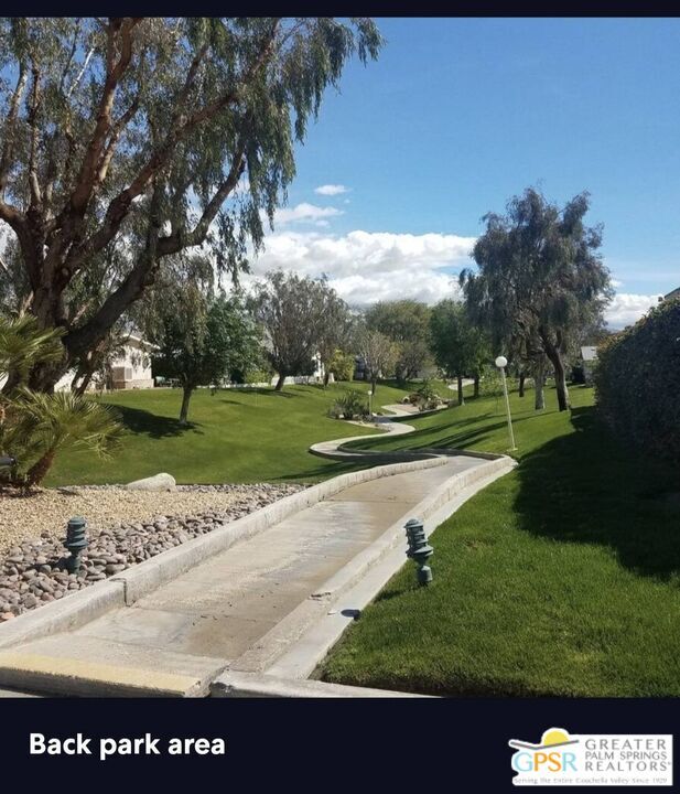 Building Photo - 15300 Palm Dr