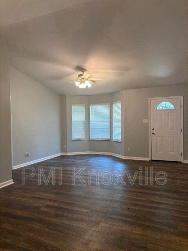 Building Photo - 4136 Larigo Dr