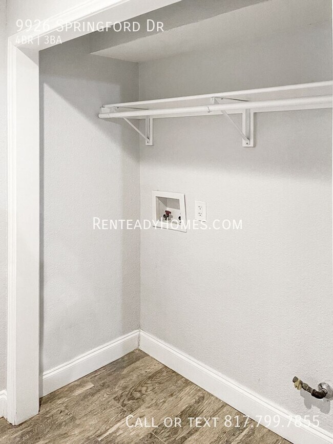 Building Photo - 9926 Springford Dr