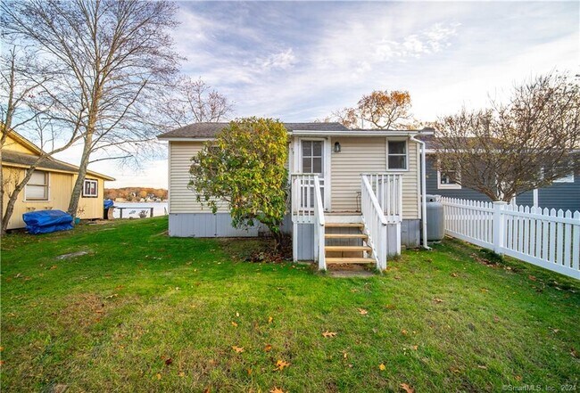 Building Photo - 99 Great Harbor Rd