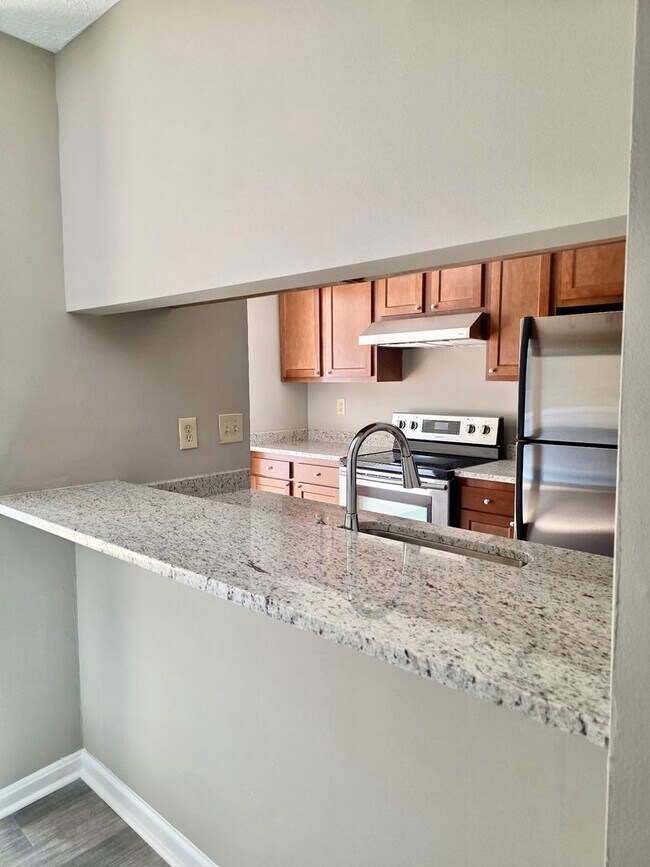 Building Photo - 3BR Townhome in Riverside Neighborhood of Belcamp!