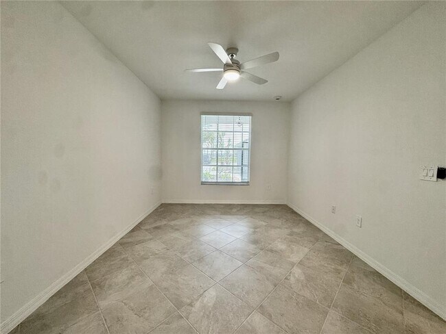 Building Photo - 18923 Scallop Lp