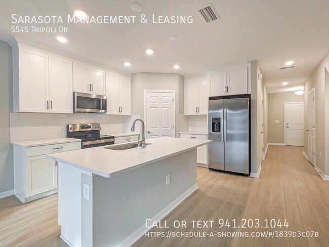 Building Photo - 5545 Tripoli Dr