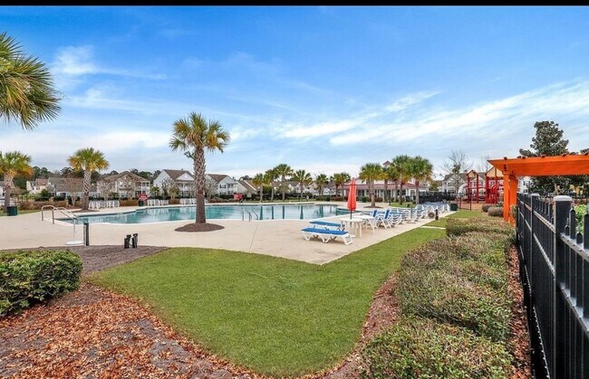 Building Photo - Bright & Spacious 4-Bedroom Home in Savannah’s Godley Park