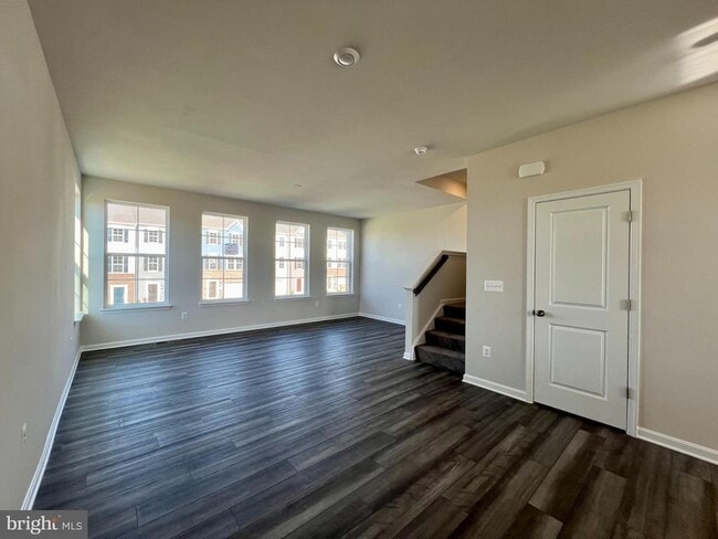 Building Photo - 253 Telluride Wy