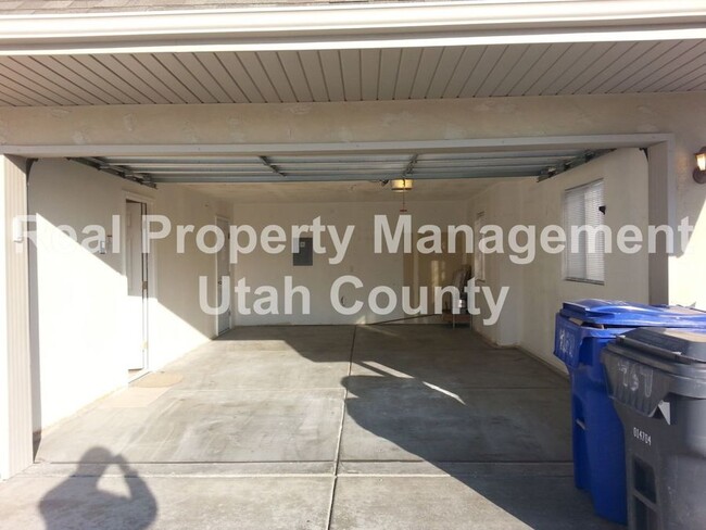Building Photo - 467 W Harvest Moon Dr