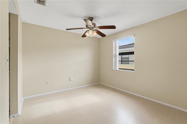 Building Photo - 122 Loblolly Ct