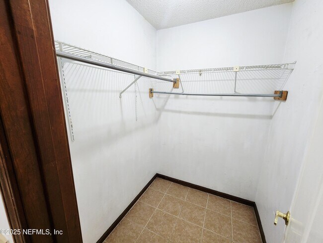 Building Photo - 6019 Blank Dr