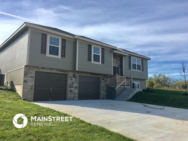 Building Photo - 427 Sunflower Dr