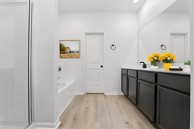 Building Photo - 2044 Mule Ridge Dr