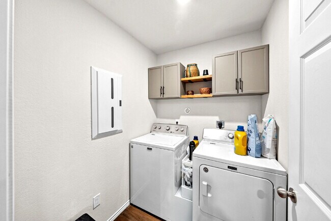 Building Photo - Where Everyday Moments Feel Like Home