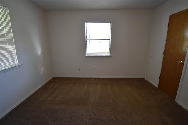 Building Photo - 514 Pecan St