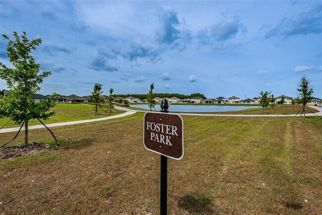 Building Photo - 8327 Crescent Oaks Dr