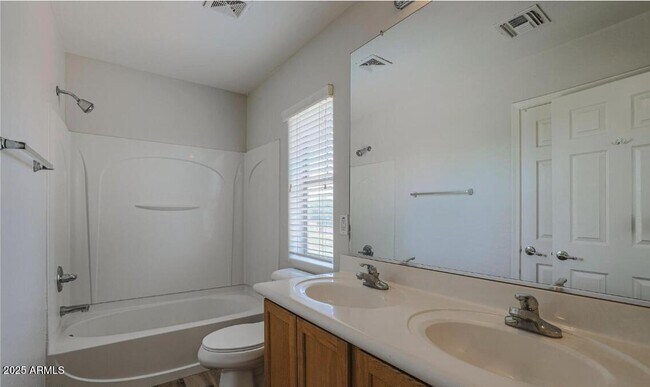 Building Photo - 481 N Citrus Ln