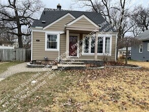Building Photo - 23511 Majestic-