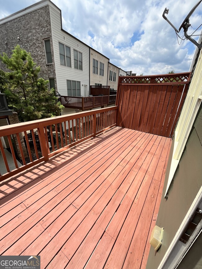 Building Photo - 783 Liberty Commons Dr