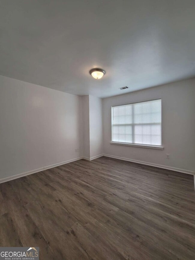 Building Photo - 1043 Wheel House Ln