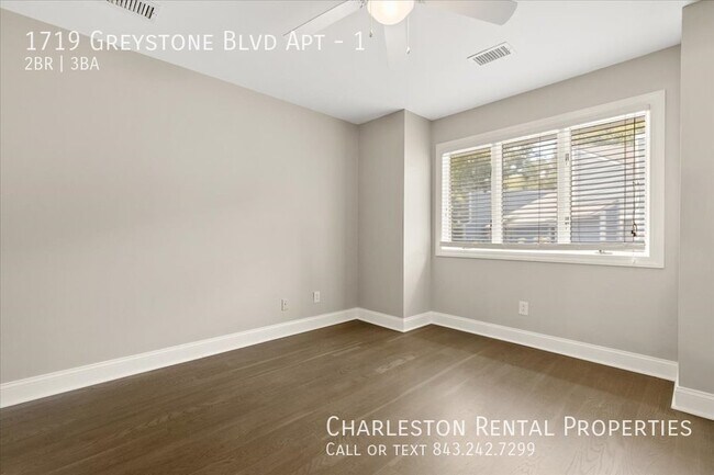 Building Photo - 1719 Greystone Blvd