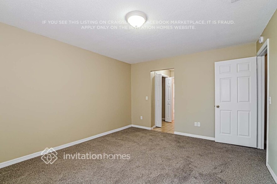 Building Photo - 811 Albi Ct