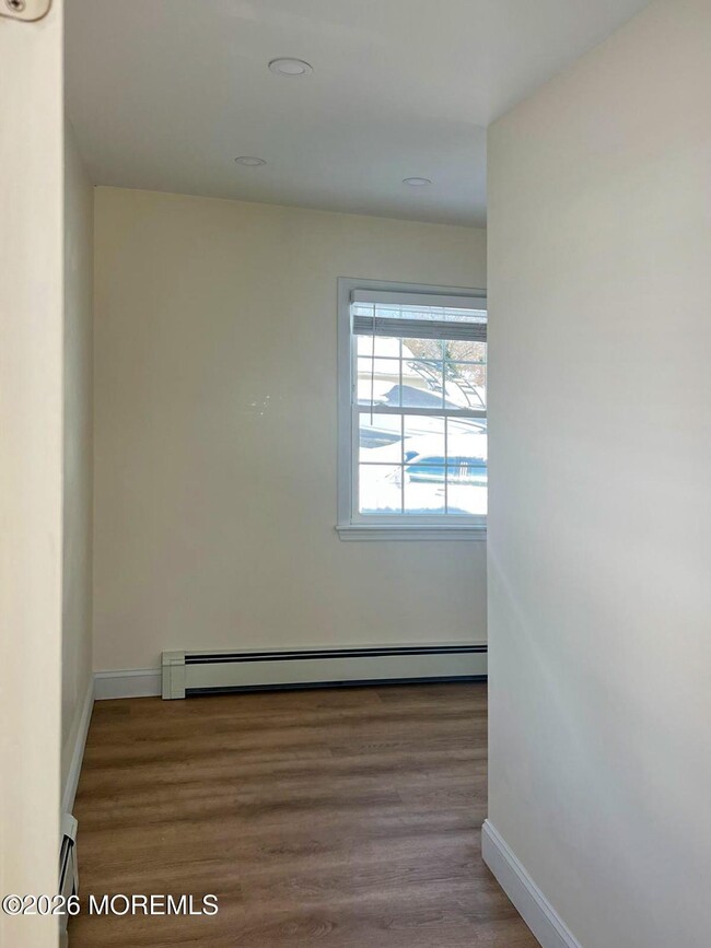 Building Photo - 307 Herbertsville Rd