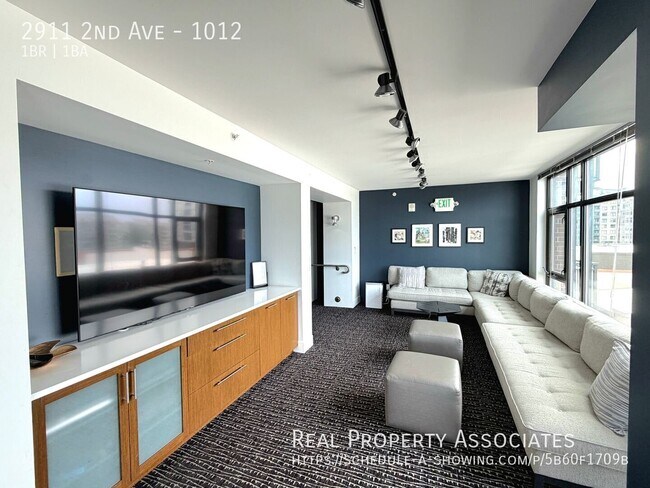 Building Photo - 2911 2nd Ave