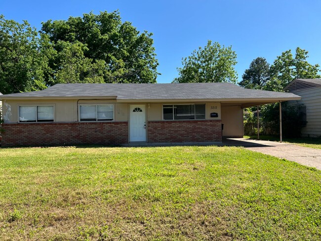 Primary Photo - Cute 3 bedroom, 1 Bathroom in South Bossier