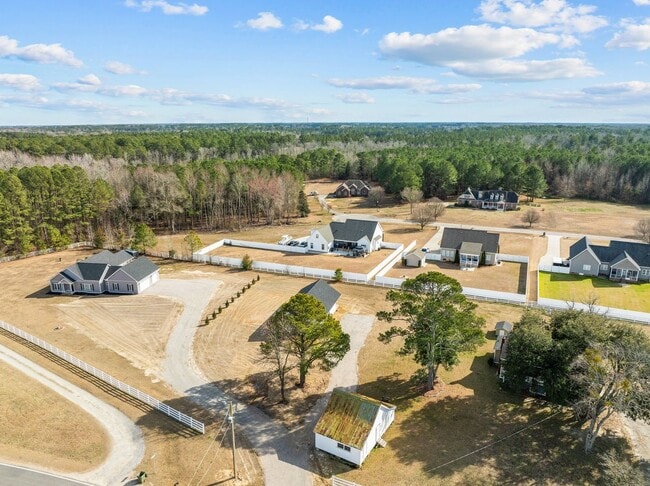 Building Photo - New Construction!