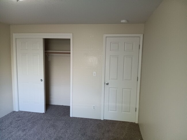 Building Photo - Cozy and Spacious Home for Rent
