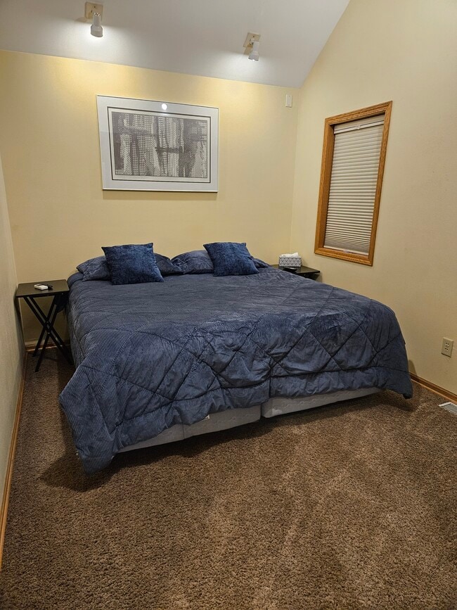 Building Photo - 544 W Wilson St