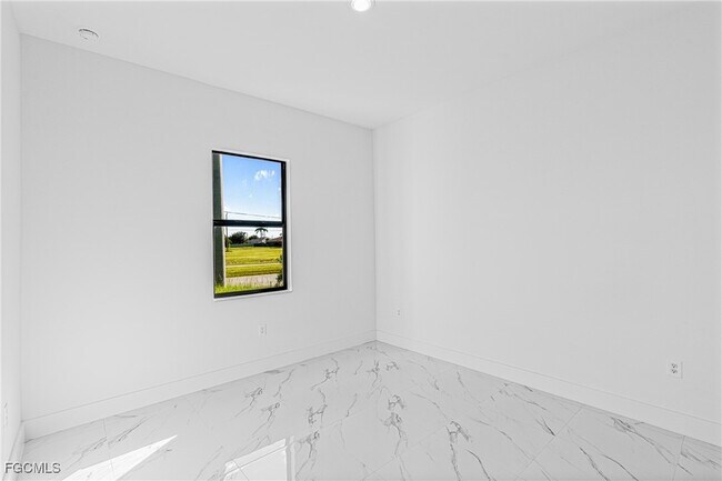 Building Photo - 2221 Tropicana Parkway W